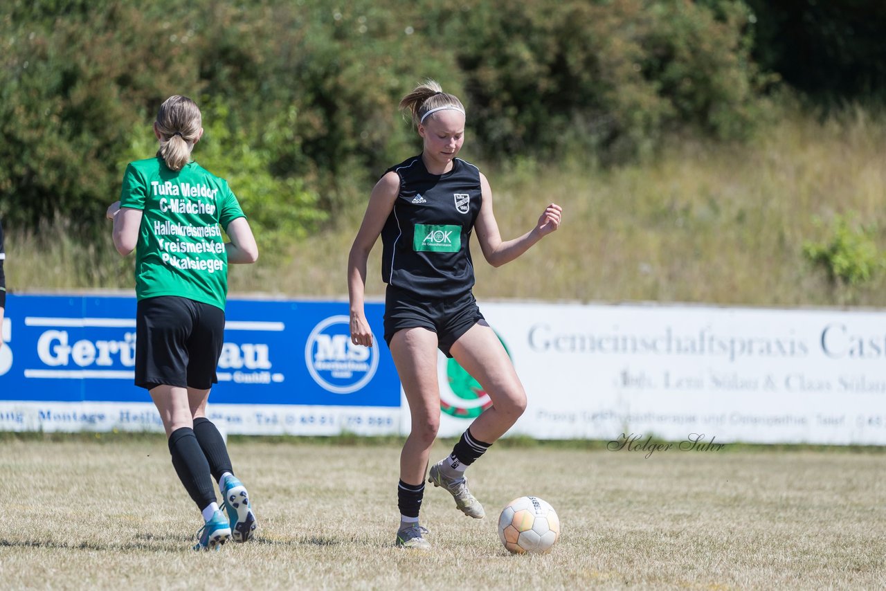 Bild 108 - wBJ TuRa Meldorf/Buesum - JFV Luebeck : Ergebnis: 1:0